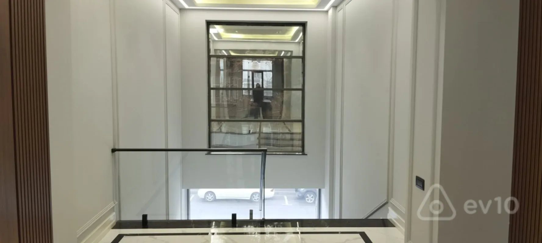 Kirayə verilir 6 otaqlı ofis 320 m²