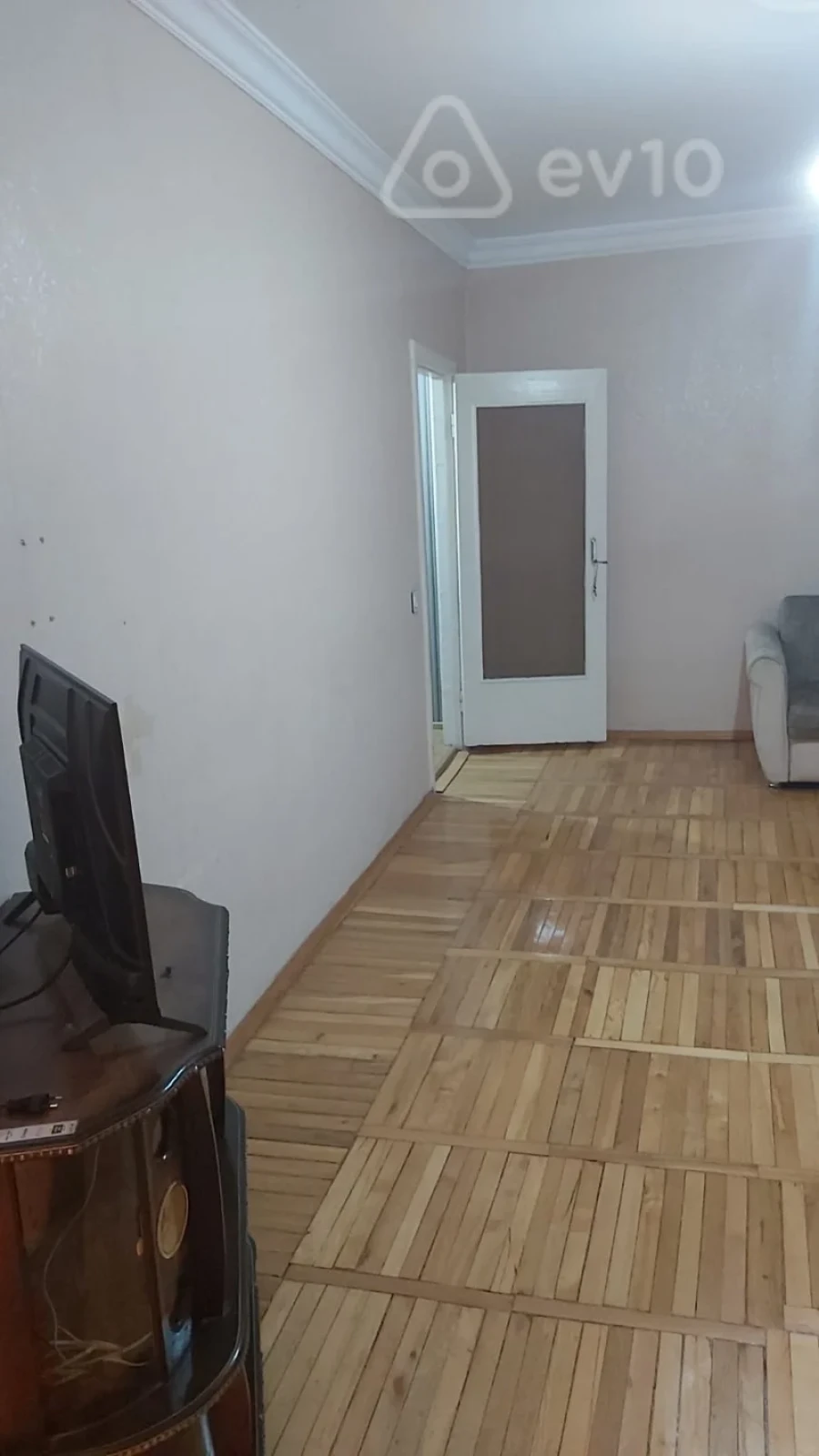 Kirayə verilir 1 otaqlı köhnə tikili 35 m²