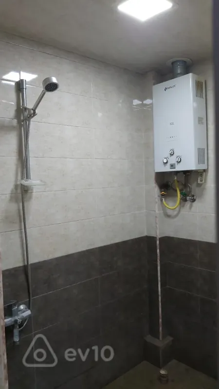 Kirayə verilir 1 otaqlı köhnə tikili 35 m²