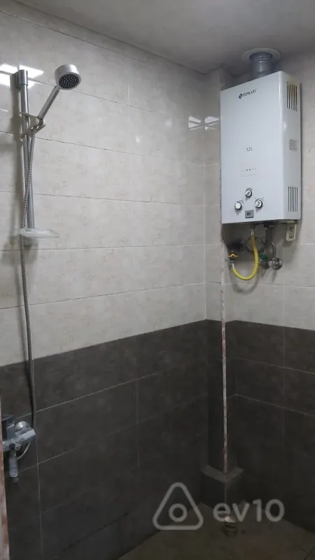 Kirayə verilir 1 otaqlı köhnə tikili 35 m²