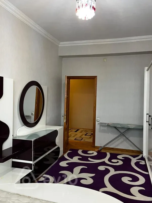 Kirayə verilir 3 otaqlı yeni tikili 100 m²