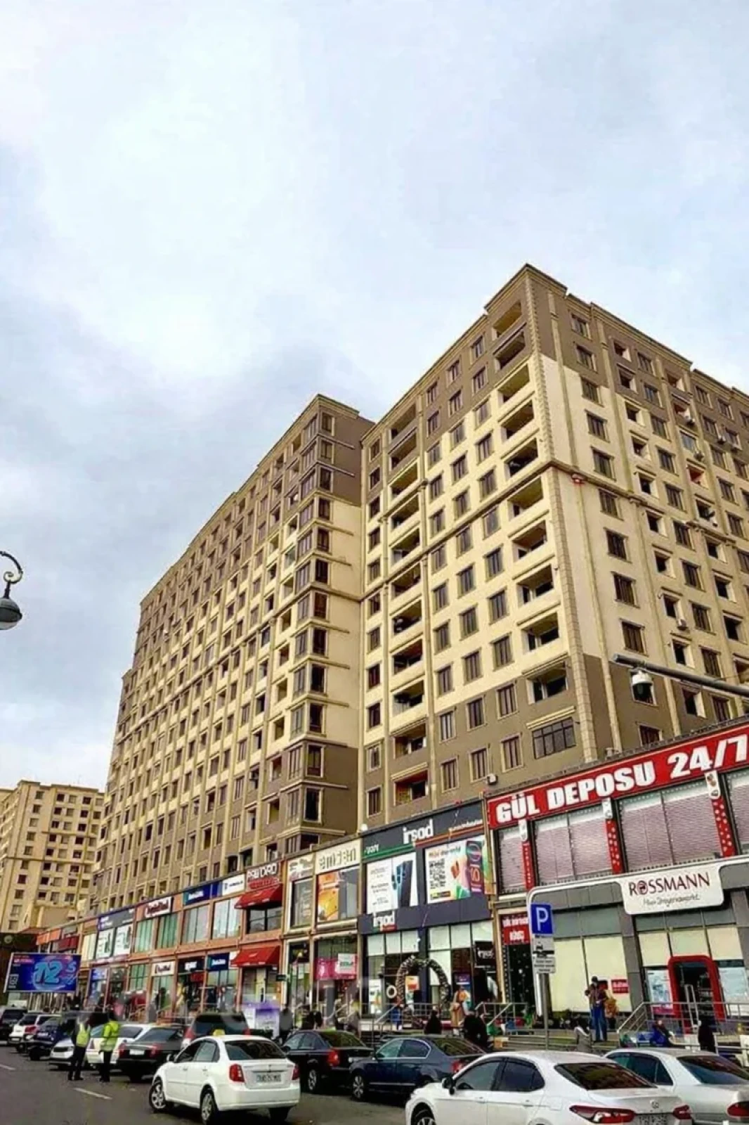 Kirayə verilir 3 otaqlı yeni tikili 100 m²