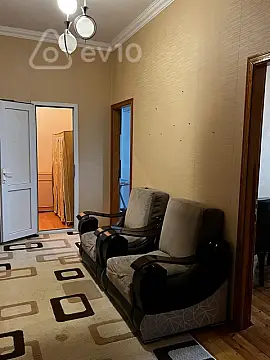 Kirayə verilir 3 otaqlı yeni tikili 100 m²