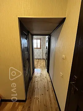 Satılır 1 otaqlı köhnə tikili 35 m²