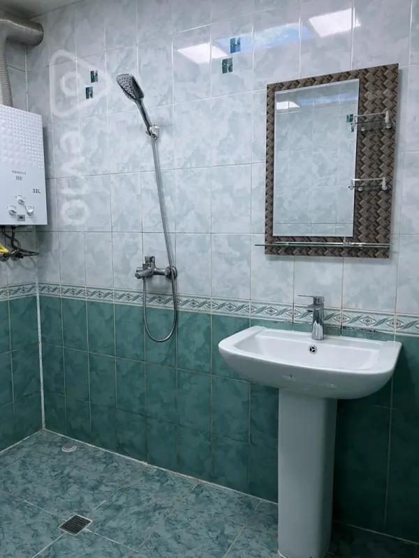 Satılır 1 otaqlı köhnə tikili 35 m²