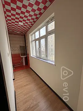 Satılır 1 otaqlı köhnə tikili 35 m²