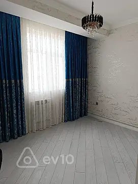 Kirayə verilir 3 otaqlı yeni tikili 60 m²