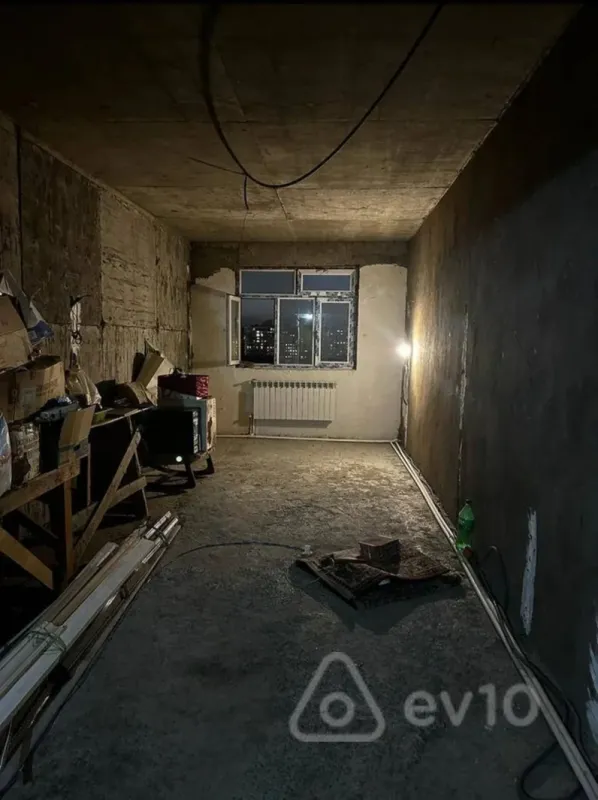 Satılır 2 otaqlı yeni tikili 100 m²