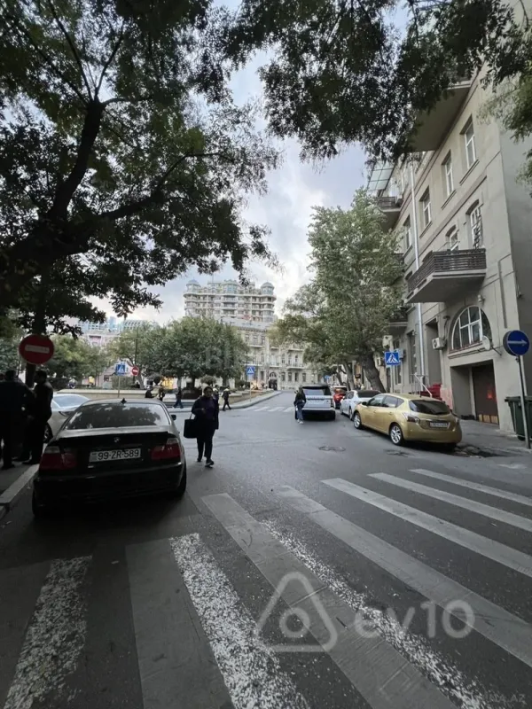 Kirayə verilir mənzil 90 m²