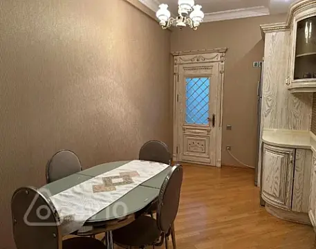 Kirayə verilir 2 otaqlı yeni tikili 110 m²