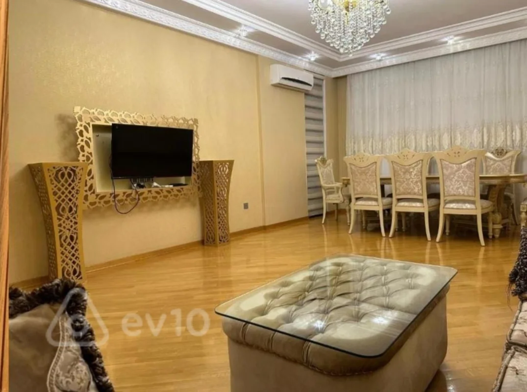 Kirayə verilir 2 otaqlı yeni tikili 110 m²