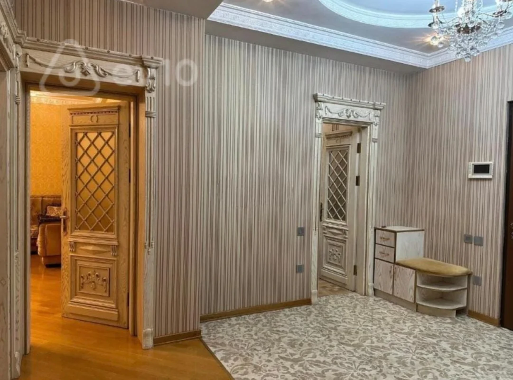 Kirayə verilir 2 otaqlı yeni tikili 110 m²