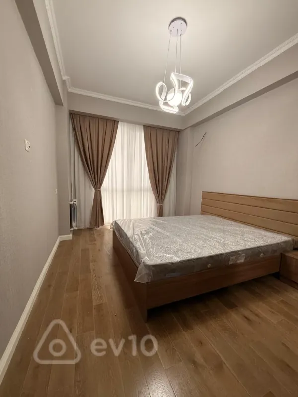 Kirayə verilir 3 otaqlı yeni tikili 75 m²