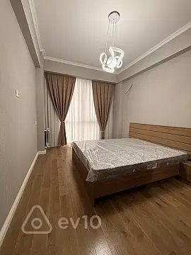 Kirayə verilir 3 otaqlı yeni tikili 75 m²