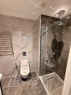 Kirayə verilir 3 otaqlı yeni tikili 75 m²