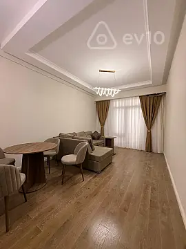 Kirayə verilir 3 otaqlı yeni tikili 75 m²