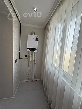 Kirayə verilir 3 otaqlı köhnə tikili 90 m²