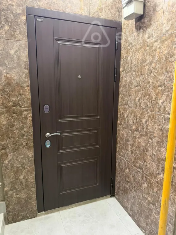 Kirayə verilir 3 otaqlı köhnə tikili 90 m²