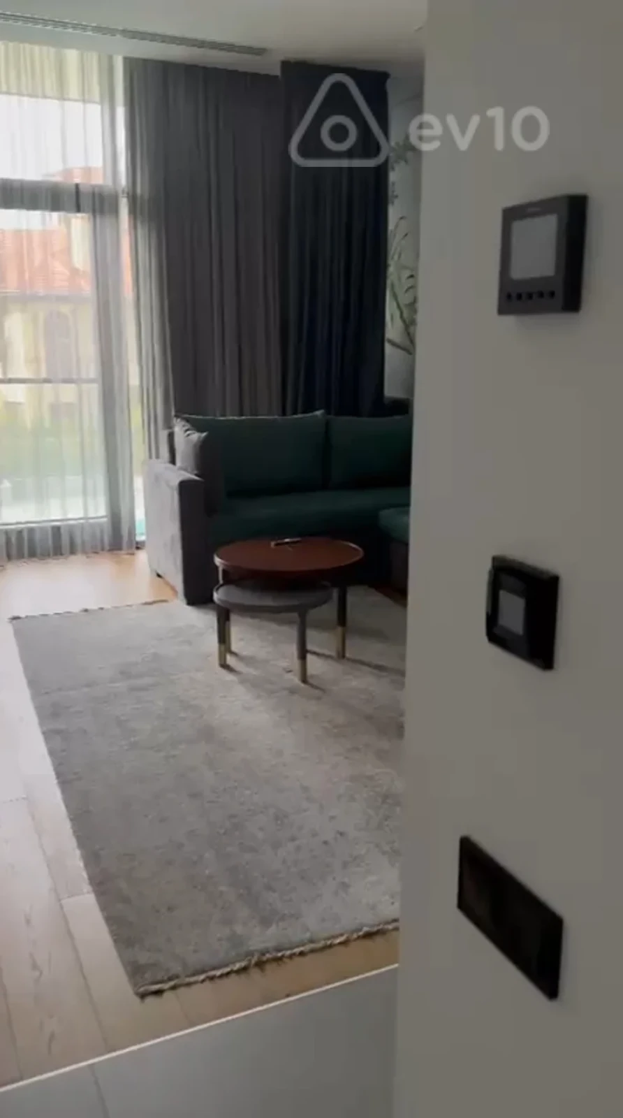 Kirayə verilir 2 otaqlı yeni tikili 65 m²