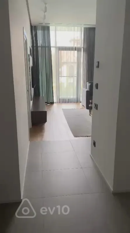 Kirayə verilir 2 otaqlı yeni tikili 65 m²