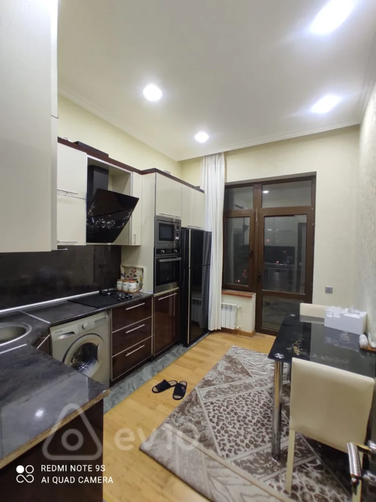 Kirayə verilir 3 otaqlı yeni tikili 115 m²