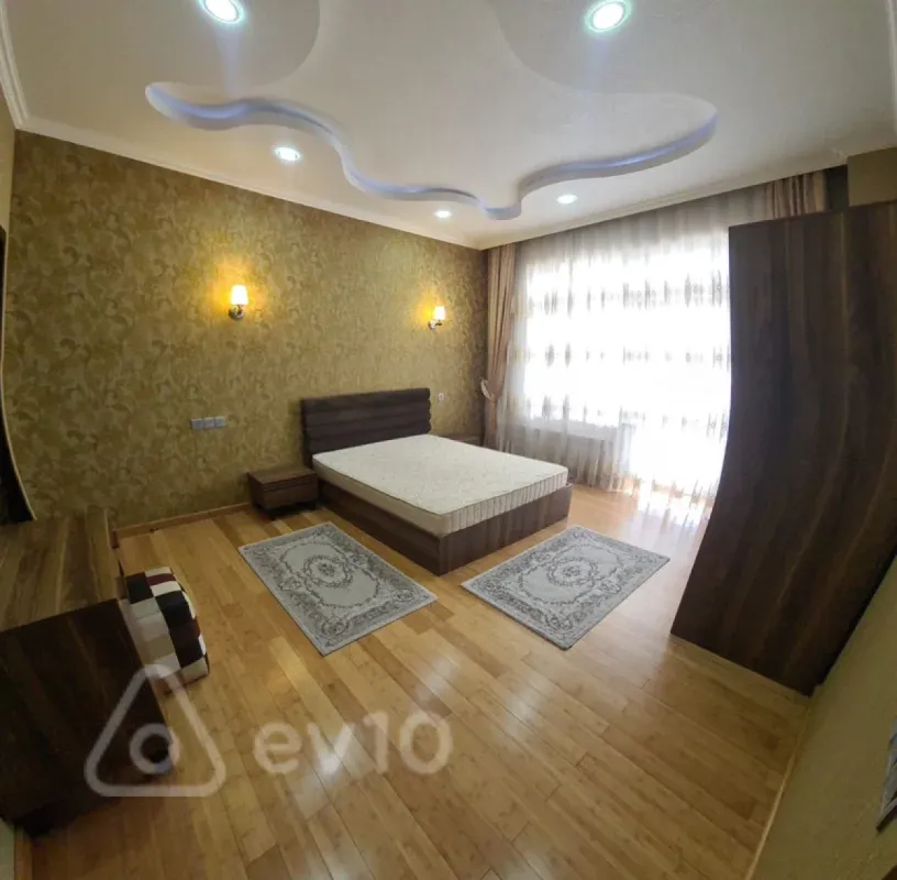 Kirayə verilir 3 otaqlı yeni tikili 115 m²