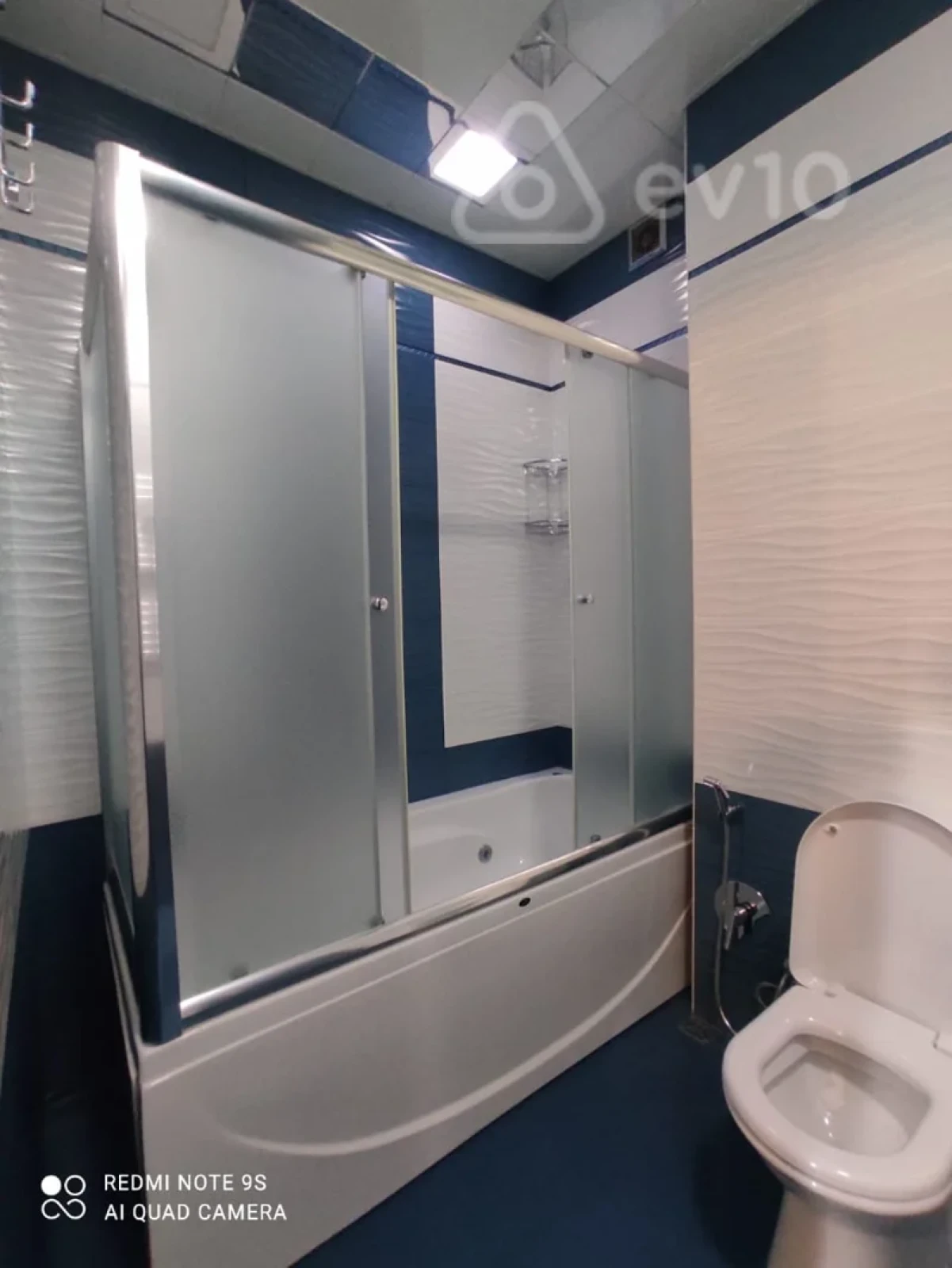 Kirayə verilir 3 otaqlı yeni tikili 115 m²