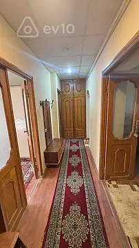 Kirayə verilir 3 otaqlı köhnə tikili 75 m²
