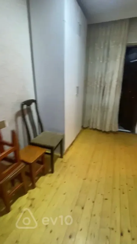 Kirayə verilir 4 otaqlı həyət evi 140 m²