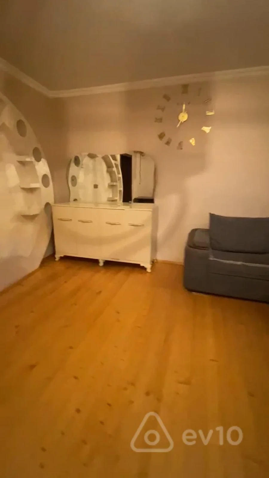 Kirayə verilir 4 otaqlı həyət evi 140 m²