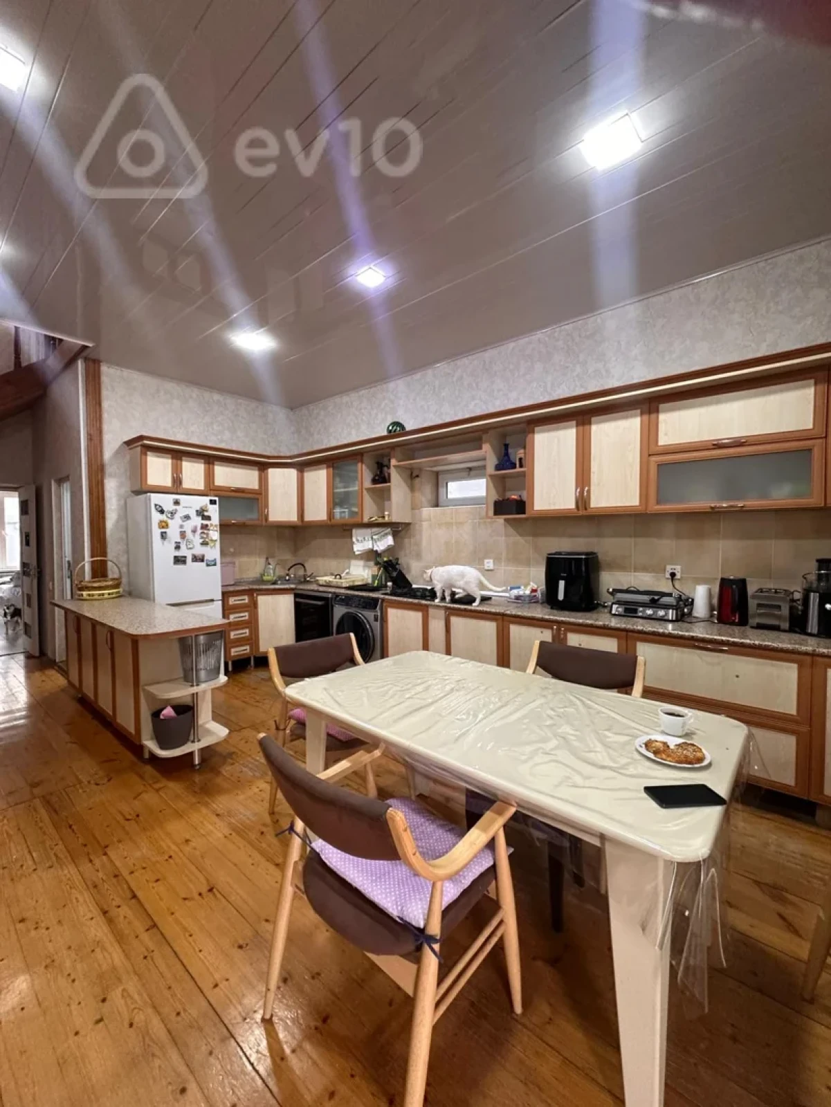 Kirayə verilir 5 otaqlı həyət evi 300 m²