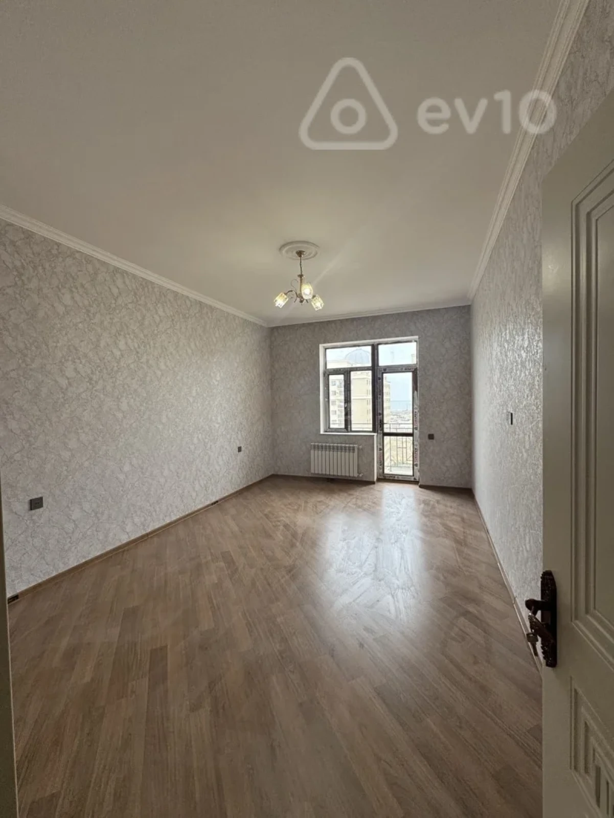 Kirayə verilir 3 otaqlı yeni tikili 125 m²