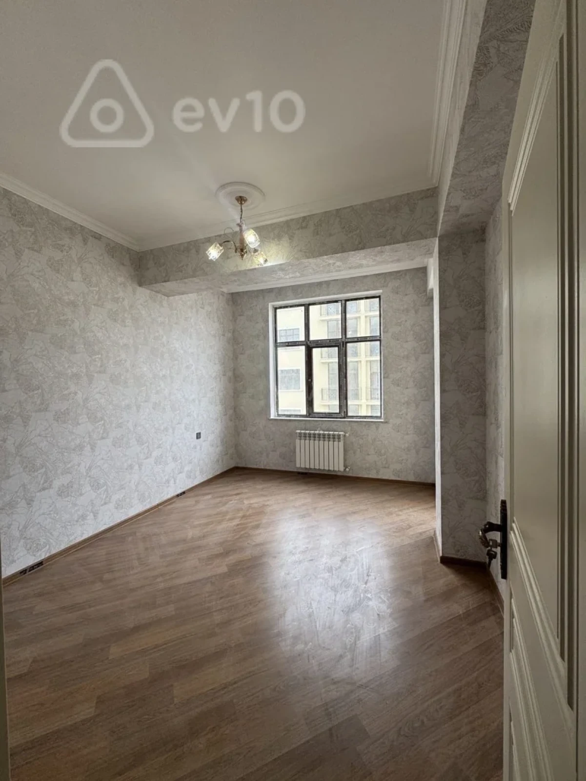 Kirayə verilir 3 otaqlı yeni tikili 125 m²