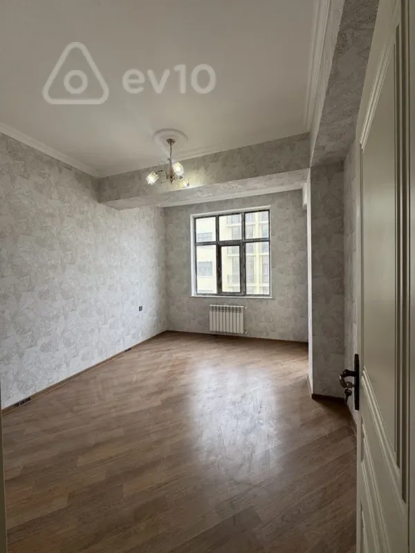 Kirayə verilir 3 otaqlı yeni tikili 125 m²