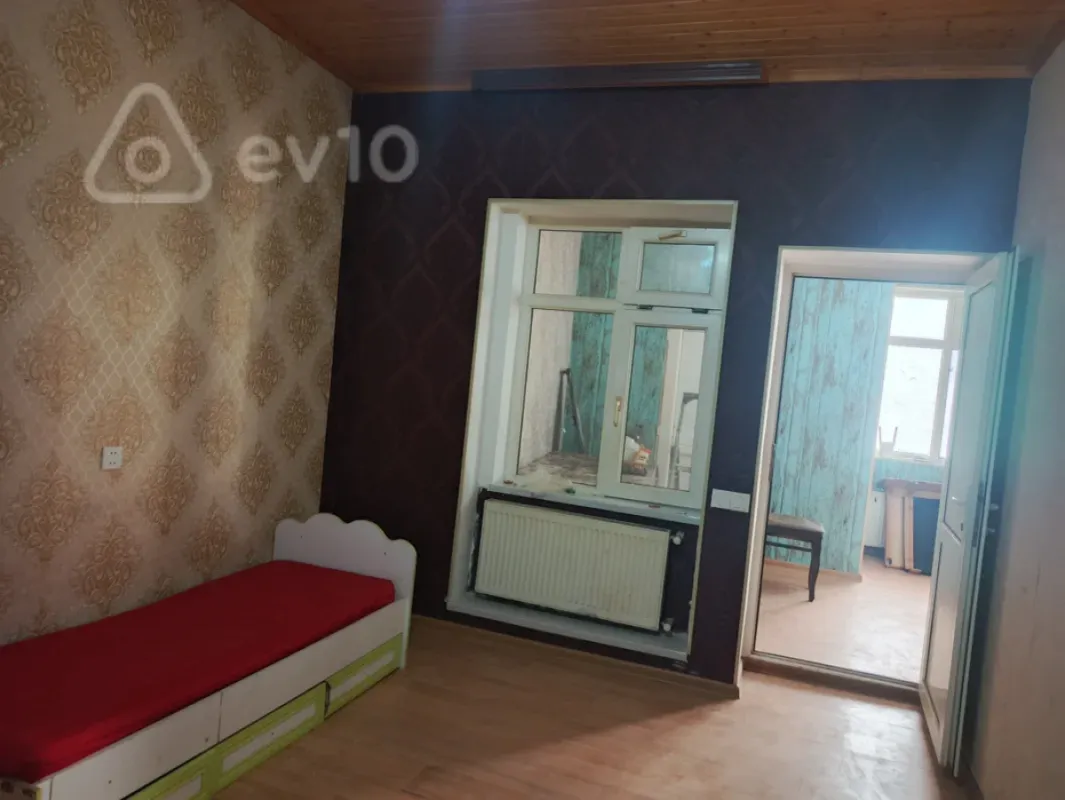Kirayə verilir 3 otaqlı həyət evi 5 m²