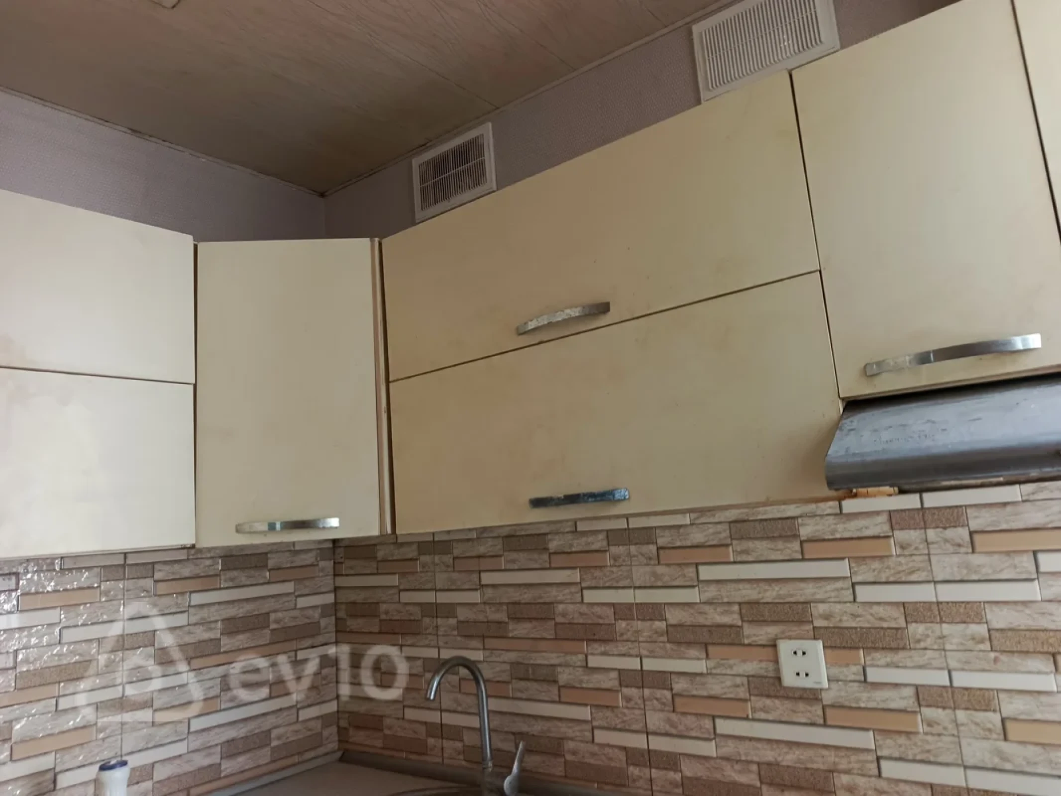 Kirayə verilir 3 otaqlı həyət evi 5 m²