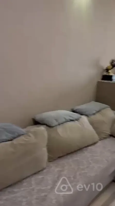 Kirayə verilir 3 otaqlı yeni tikili 105 m²