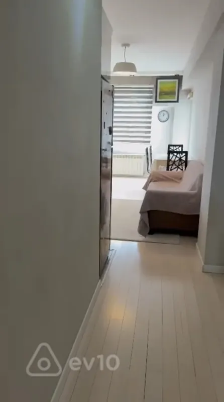 Kirayə verilir 3 otaqlı yeni tikili 105 m²