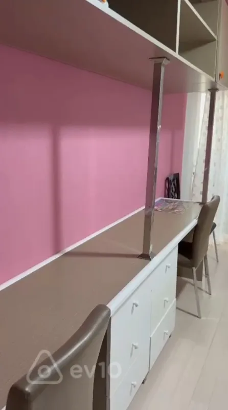 Kirayə verilir 3 otaqlı yeni tikili 105 m²