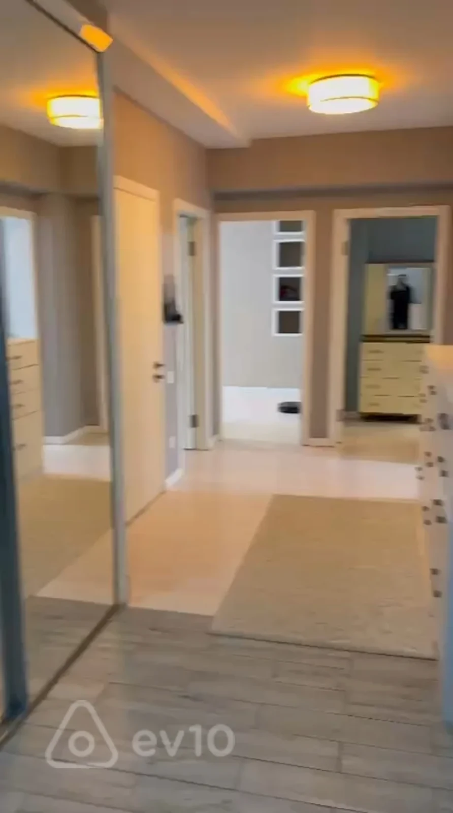 Kirayə verilir 3 otaqlı yeni tikili 105 m²