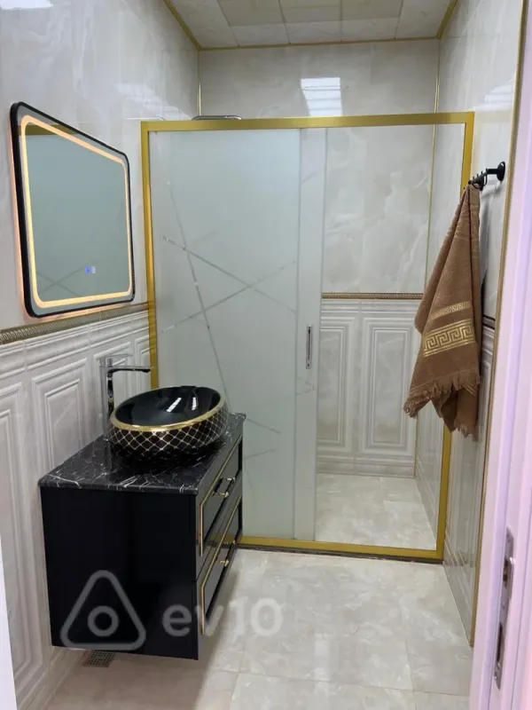 Kirayə verilir 3 otaqlı yeni tikili 120 m²