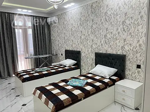 Kirayə verilir 3 otaqlı yeni tikili 120 m²
