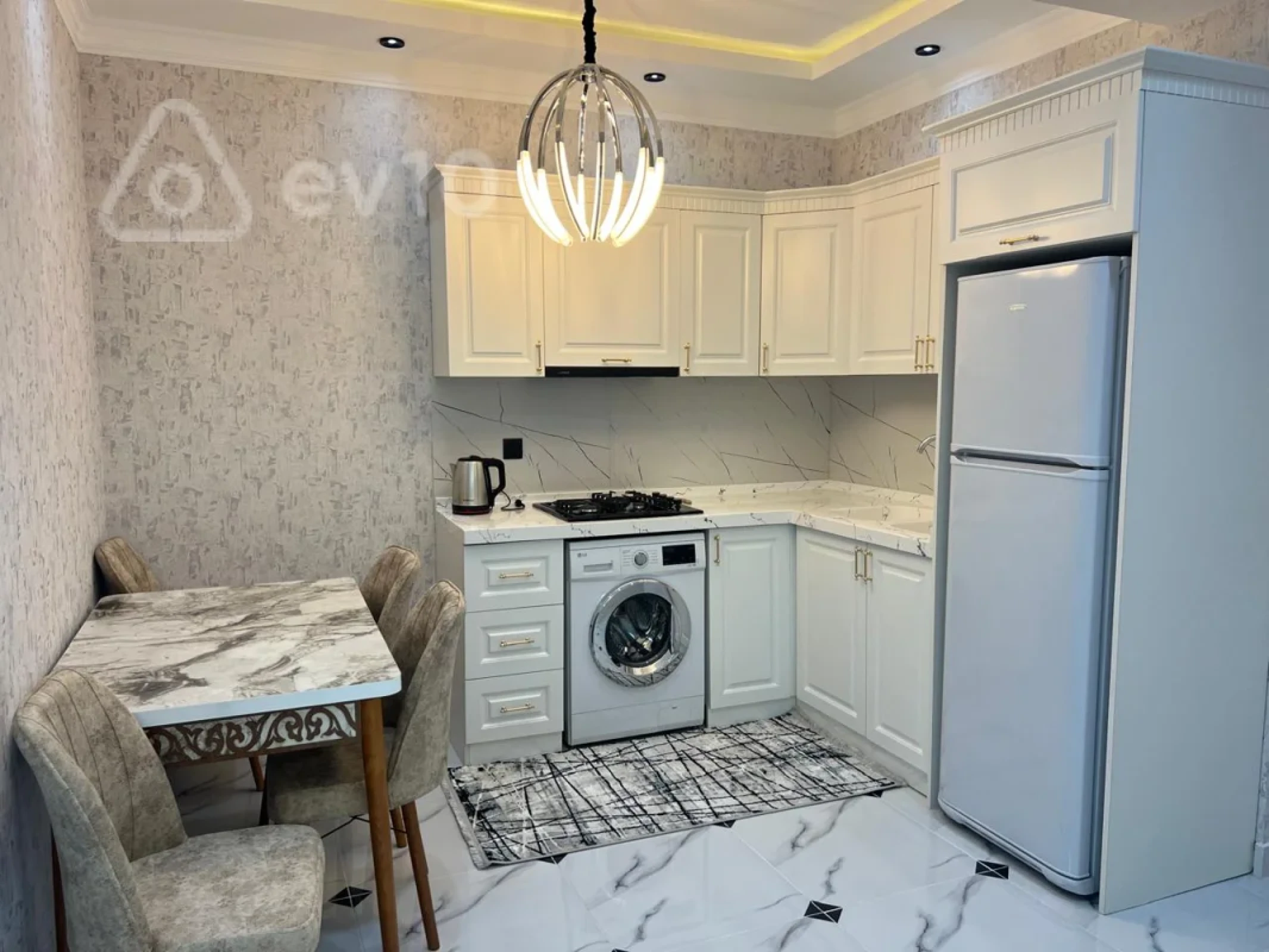 Kirayə verilir 3 otaqlı yeni tikili 120 m²
