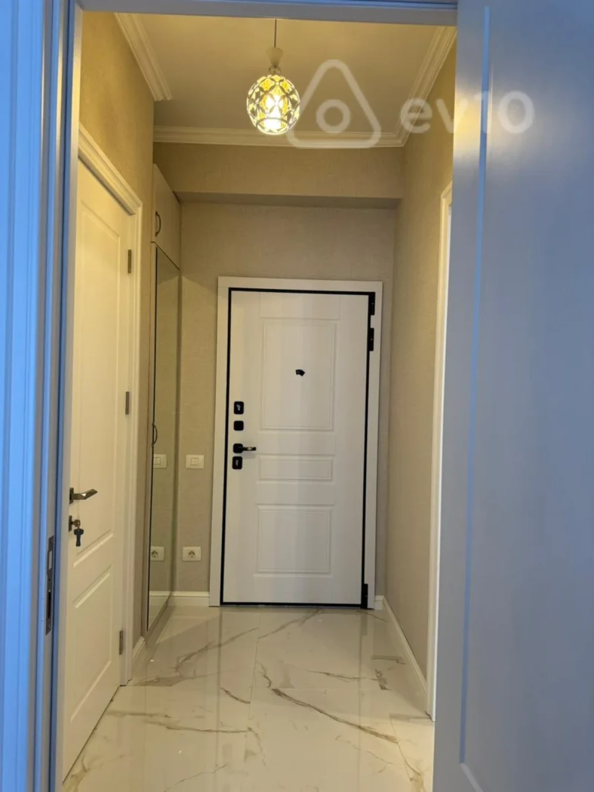 Kirayə verilir 2 otaqlı yeni tikili 60 m²