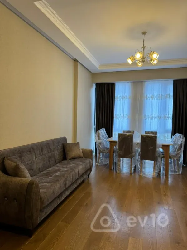 Kirayə verilir 2 otaqlı yeni tikili 60 m²