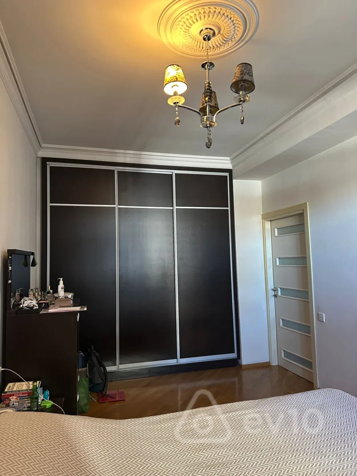 Kirayə verilir 2 otaqlı yeni tikili 78 m²
