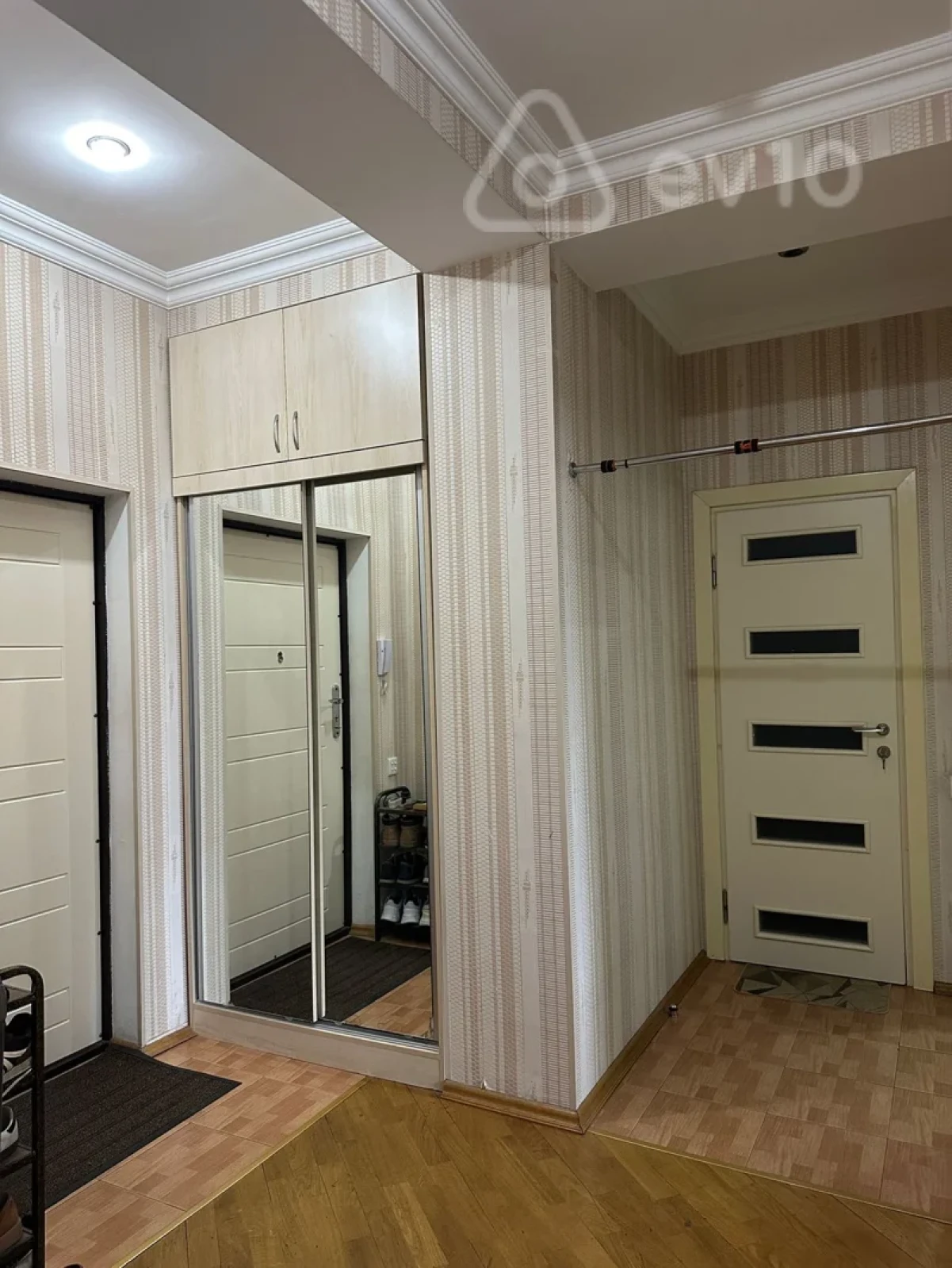 Kirayə verilir 2 otaqlı yeni tikili 78 m²