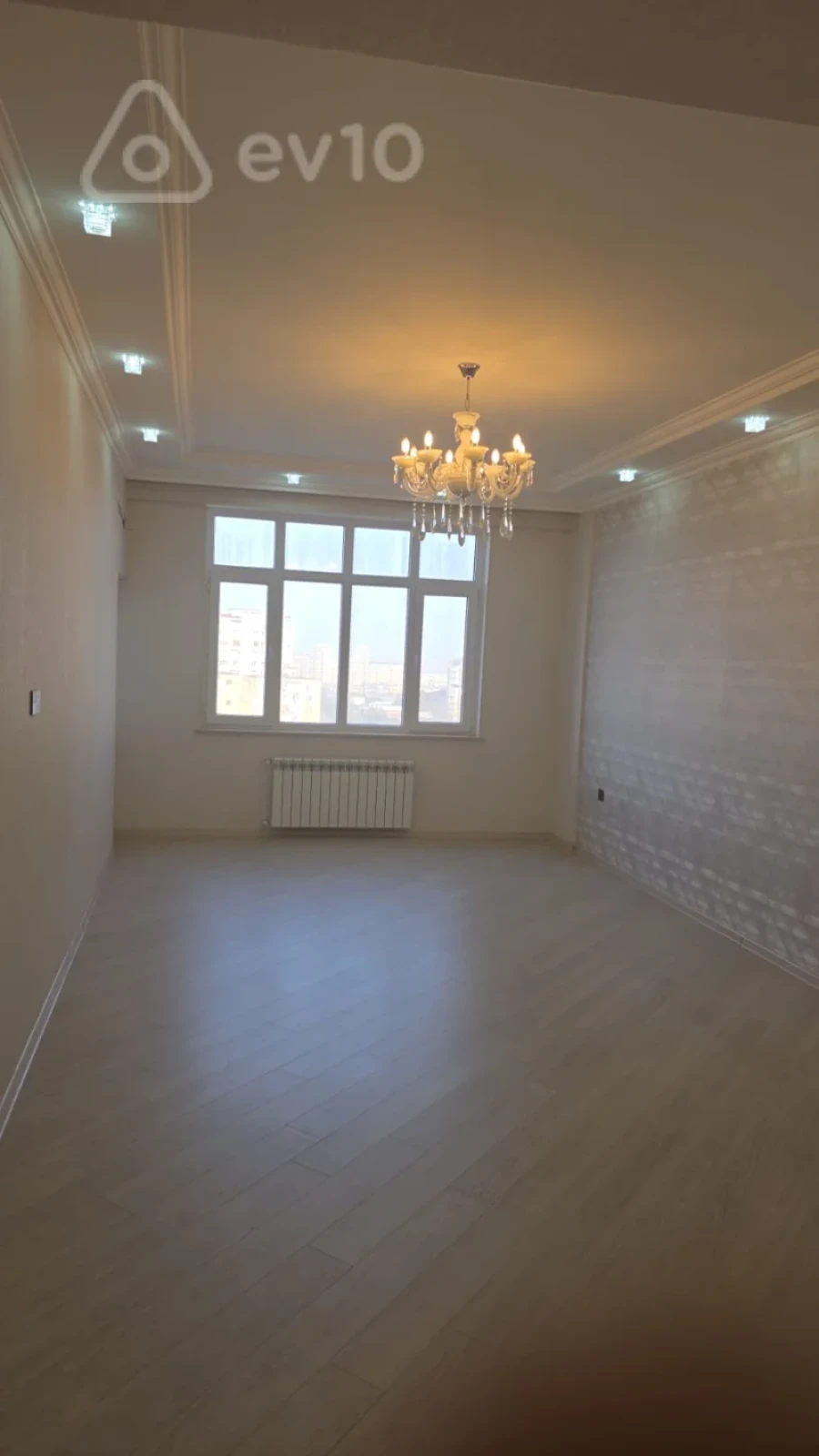 Kirayə verilir 2 otaqlı yeni tikili 95 m²