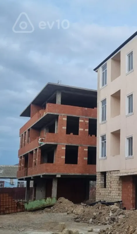 Satılır 3 otaqlı yeni tikili 78 m²