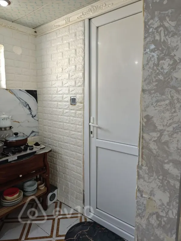 Satılır 5 otaqlı həyət evi 140 m²